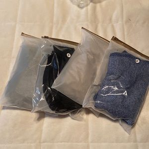 Brand new 4-pack seamless scrunch shorts